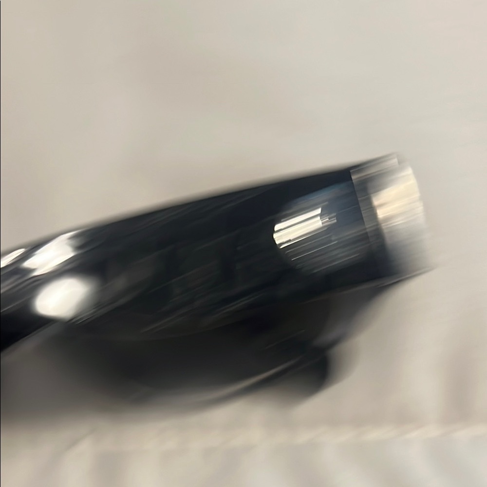 Coach Black Sunglasses with White Case - Picture 6 of 10